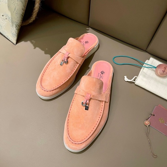 Loro Piana Summer Charms Walk women's suede casual flats - Picture 3 of 7